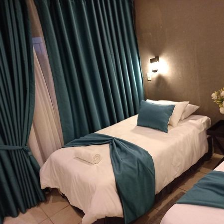 Angelmalatji Guesthouse Graskop Ngoại thất bức ảnh