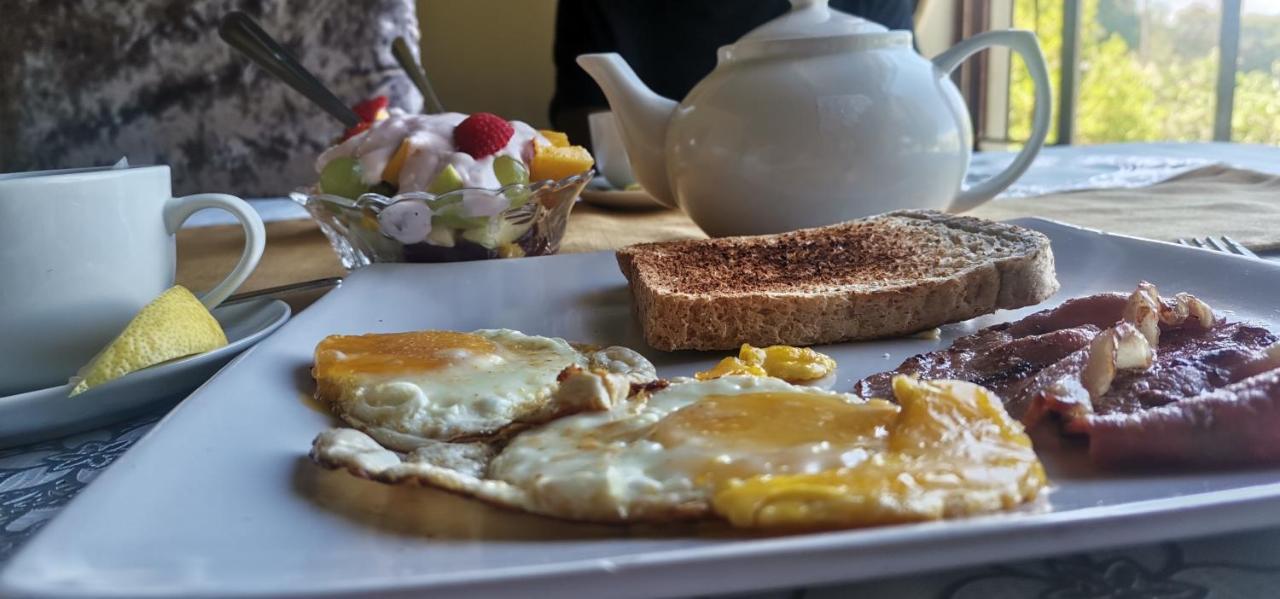 Angelmalatji Guesthouse Graskop Ngoại thất bức ảnh